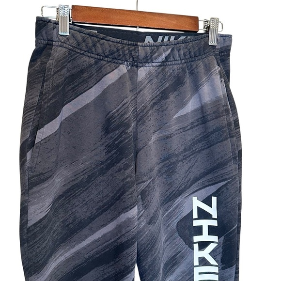 (Sold)Men’s Nike Dri-FIT Sport Clash Printed Training Pants Men’s Small - Picture 3 of 11